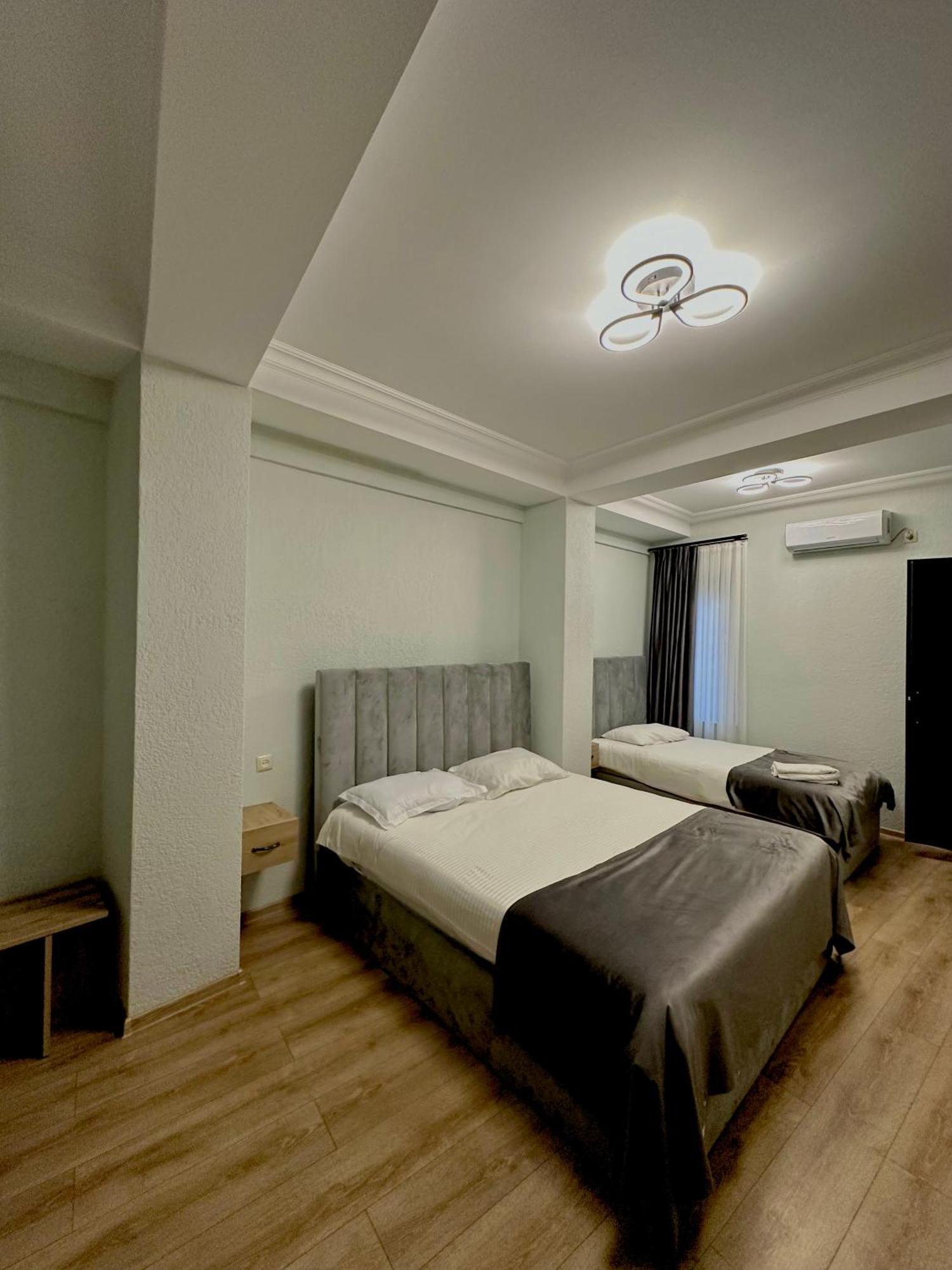Hotel Balcony Kutaisi Dış mekan fotoğraf