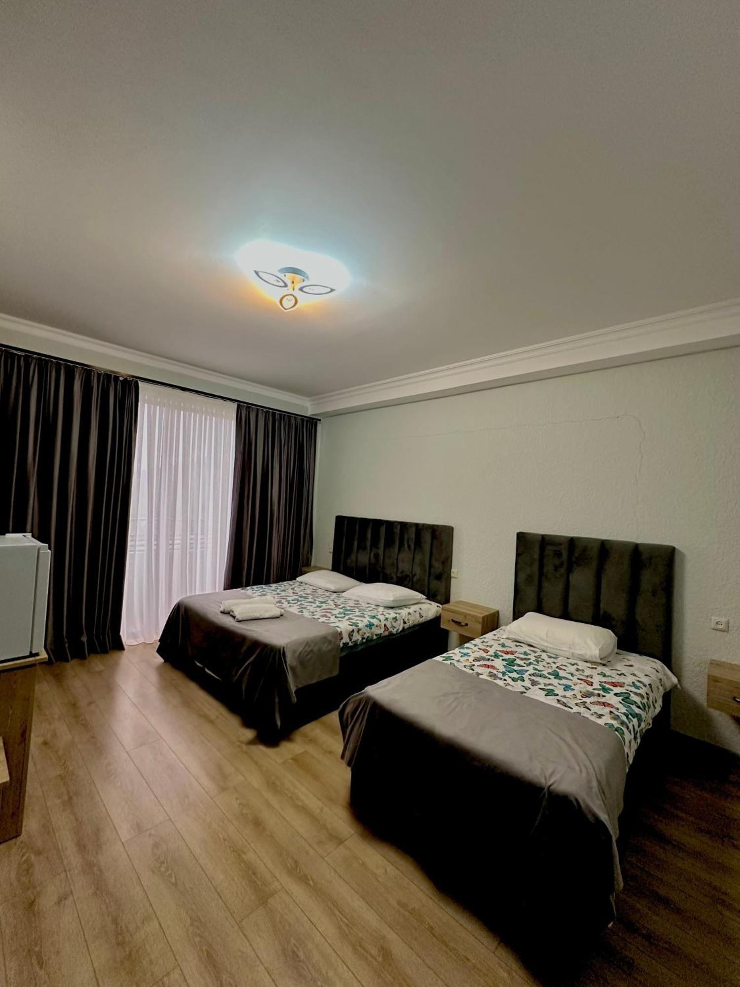Hotel Balcony Kutaisi Dış mekan fotoğraf