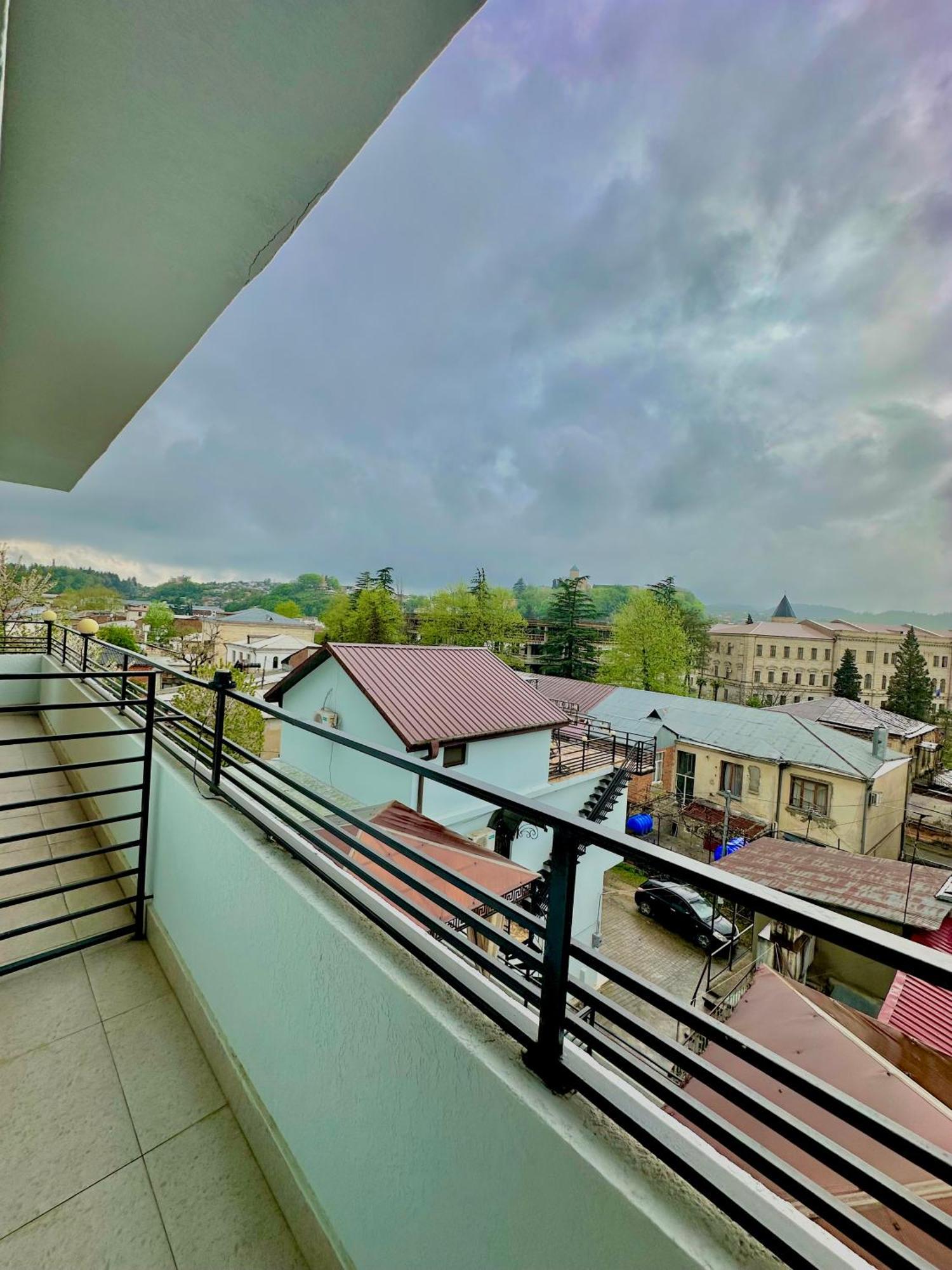 Hotel Balcony Kutaisi Dış mekan fotoğraf