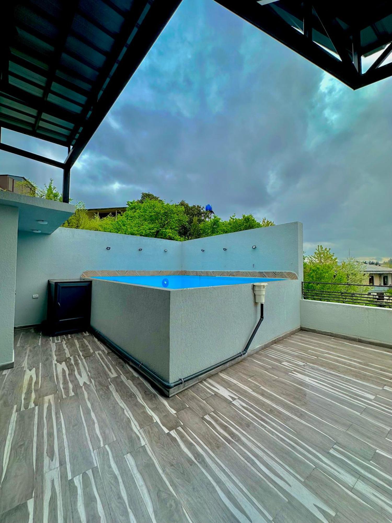 Hotel Balcony Kutaisi Dış mekan fotoğraf