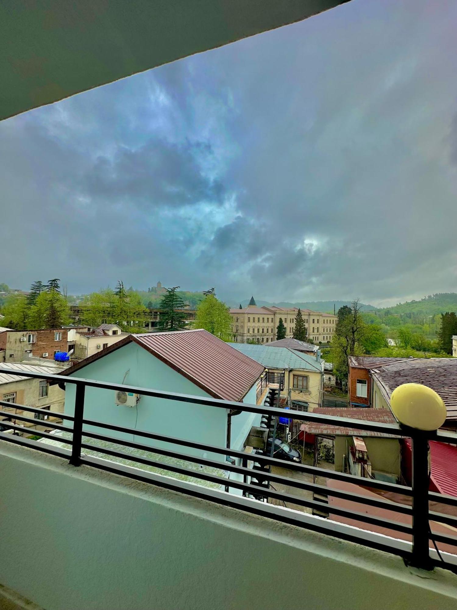 Hotel Balcony Kutaisi Dış mekan fotoğraf