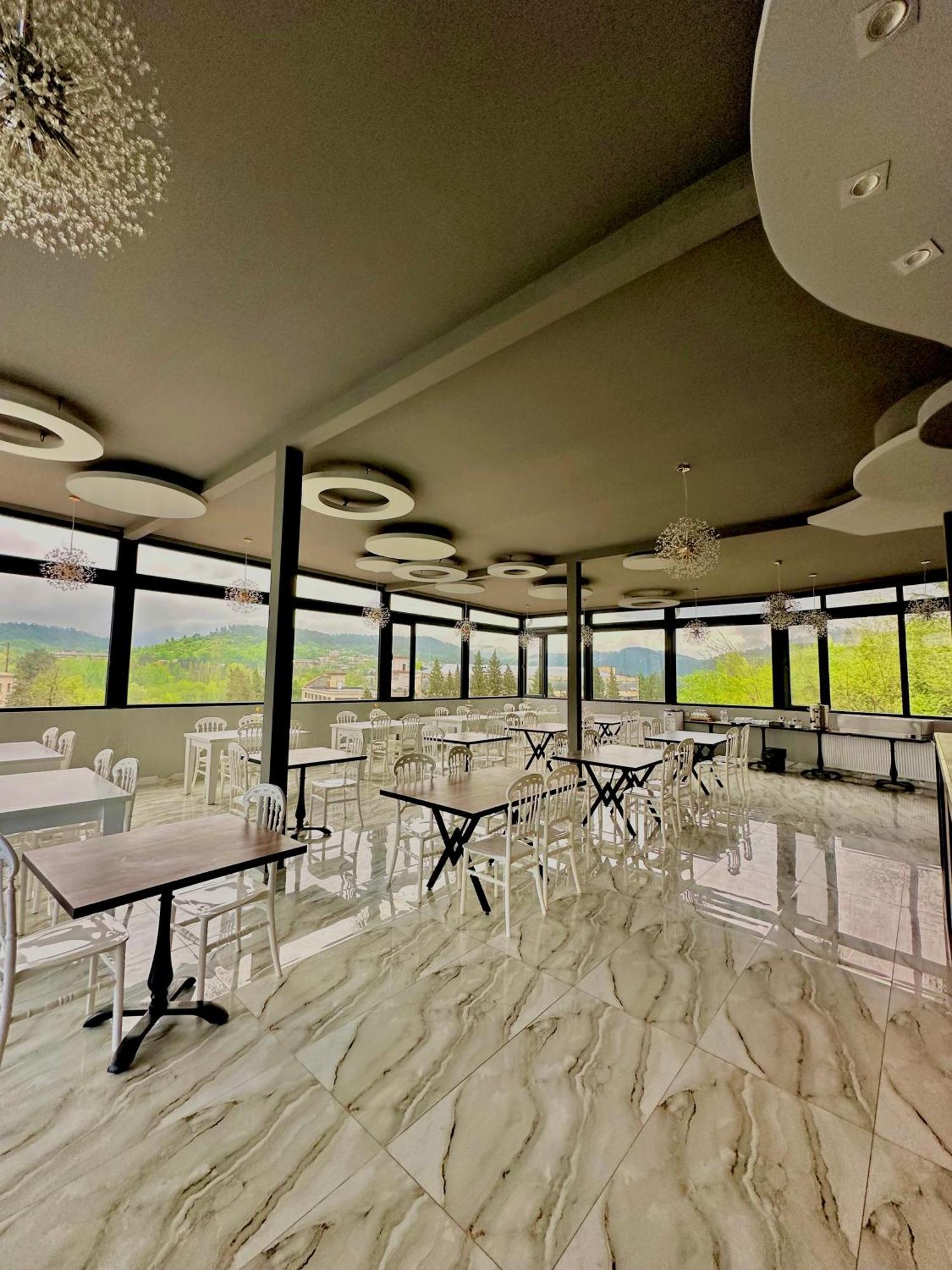 Hotel Balcony Kutaisi Dış mekan fotoğraf
